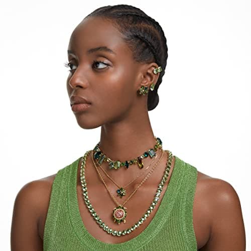 Swarovski Gema Flower Pendant Necklace for Women Special Occasions Sparkling Crystal Pendant Necklace 18K Gold Vermeil S